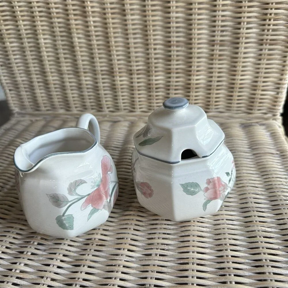 Mikasa Continental Silk Flowers Creamer & Covered Sugar Set